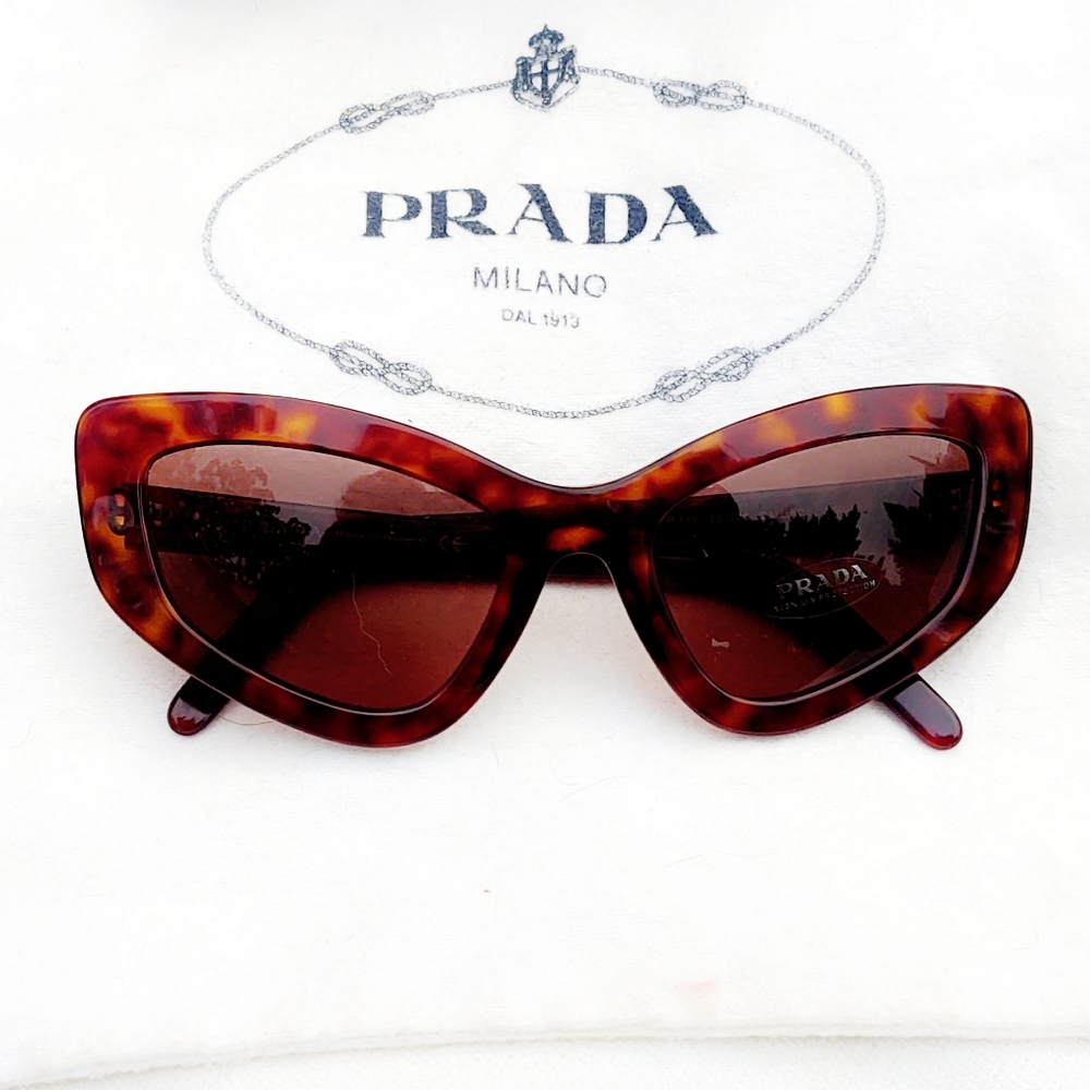 Designer Prada Tortoise Shell Cat-Eye Sunnies- SPR 11V-NWT